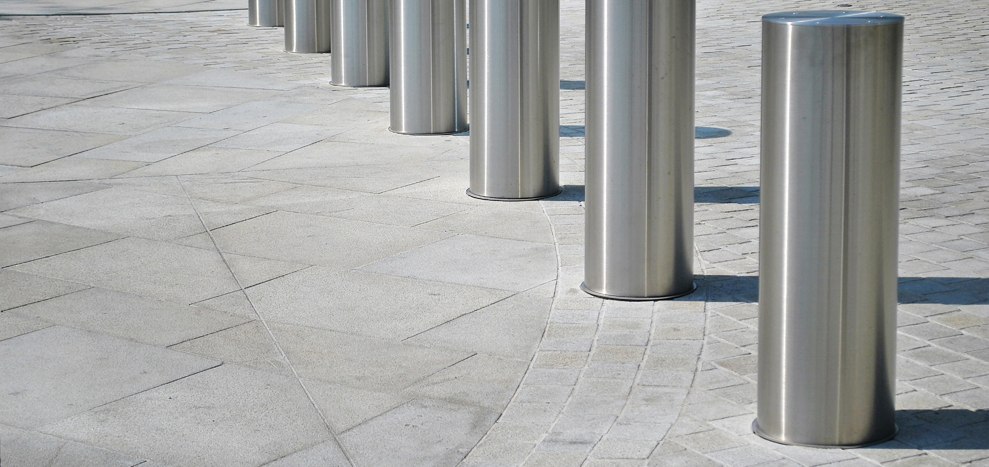 product-fixed-bollards